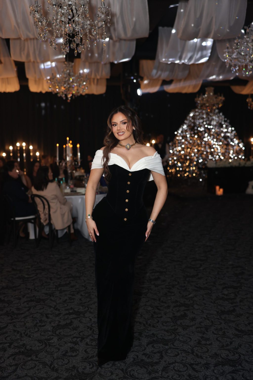 Verona - Off Shoulder Gown