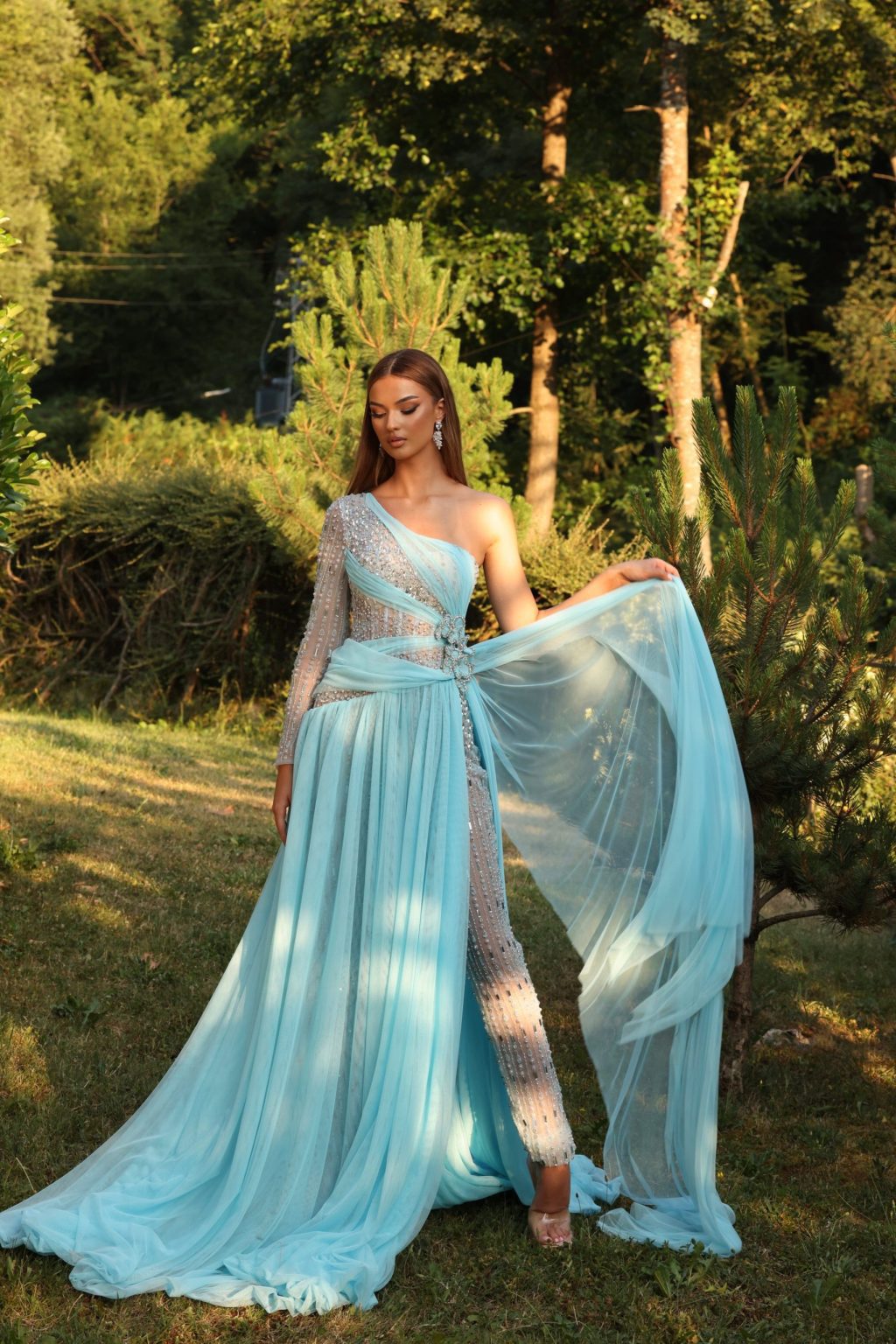 Aurelia – One Shoulder Crystal Tulle Gown